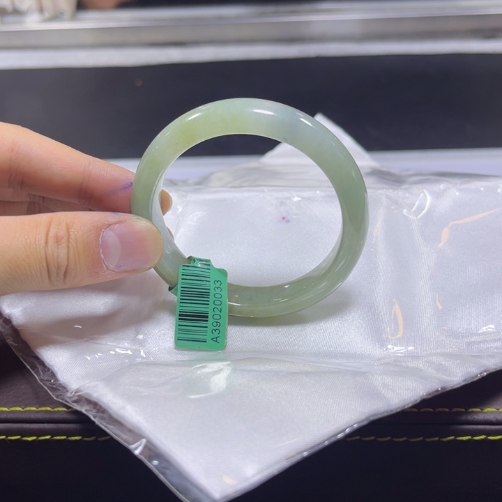 翡翠手镯未镶嵌天然A货翡翠缅料手镯多样性发货团购发一件