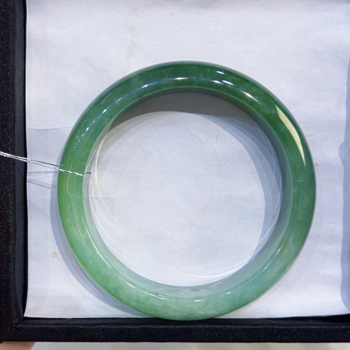 翡翠未镶嵌手镯翡翠手镯200304