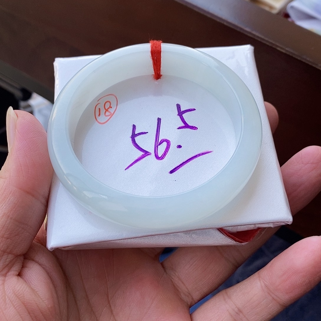 翡翠未镶嵌手镯18号链接