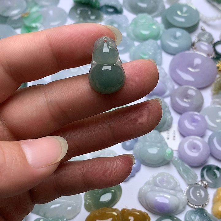 翡翠未镶嵌颈饰天然翡翠