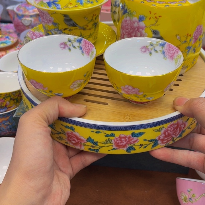 段泥茶杯吧啦啦吧啦吧啦啦吧拉吧啦