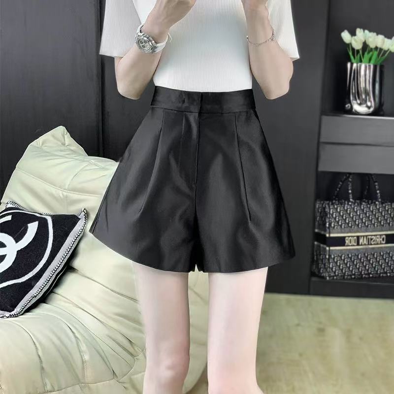 1588 款号XZ283简约光泽感高腰短裤女夏季新款A字阔腿型西装裤