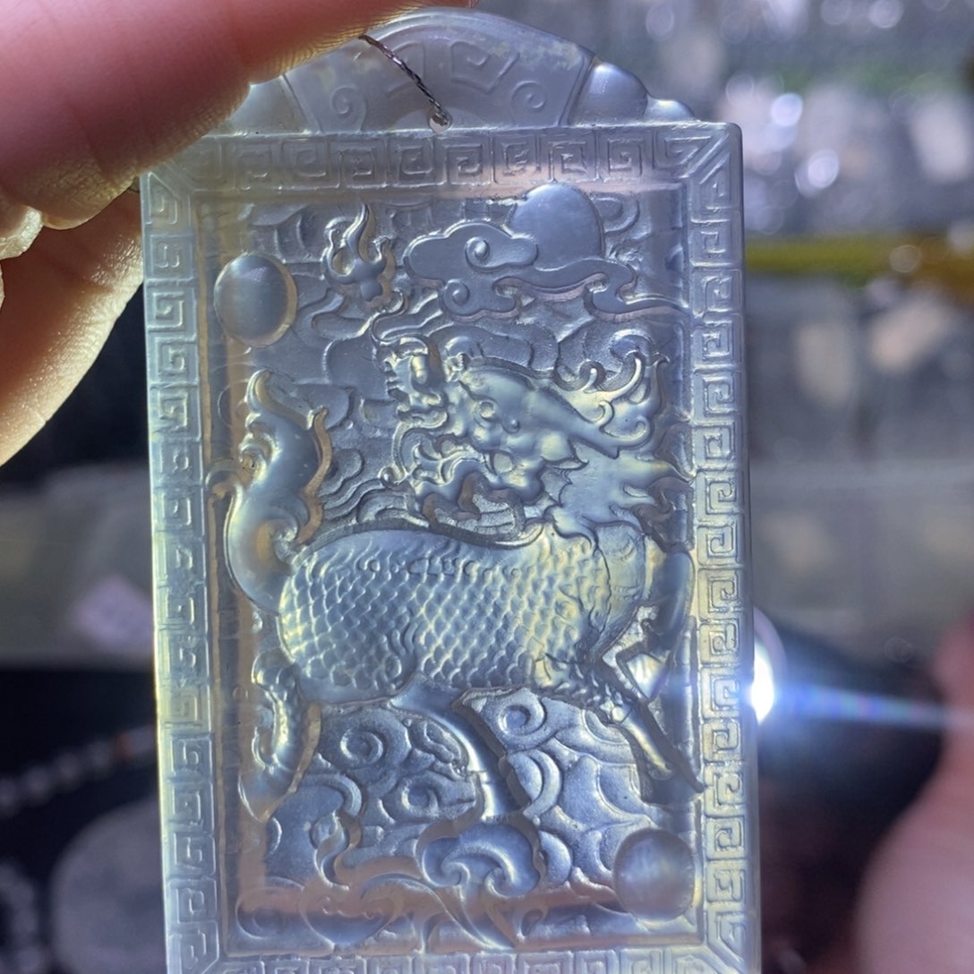 蛇纹石玉颈饰未镶嵌猛*猛