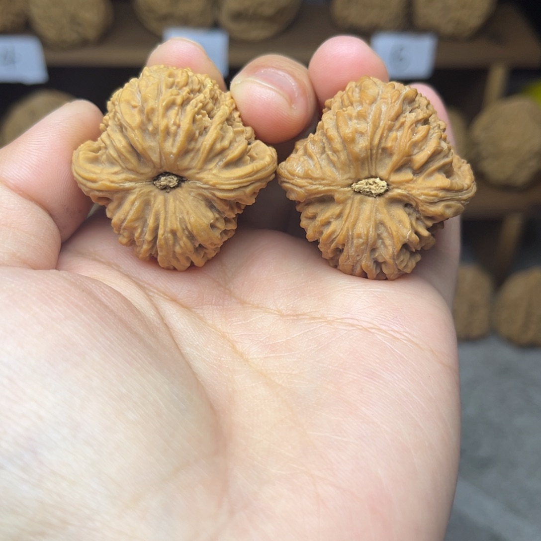 火***炮把件文玩核桃涿鹿南疆石