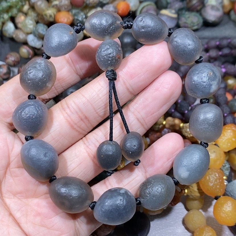 【闪购商品】玛瑙/玉髓珠宝奇石未镶嵌阳**酒