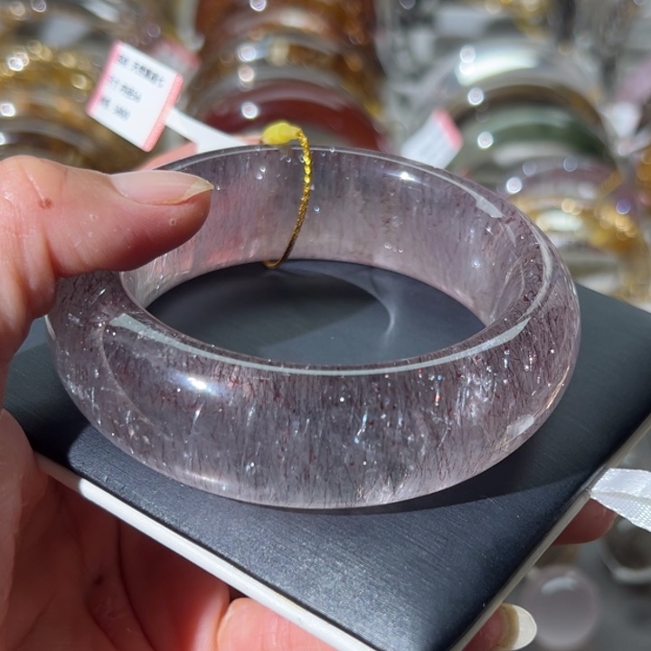 水晶手镯未镶嵌小*果天然超七手镯