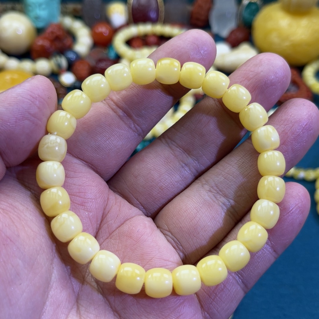 琥珀未镶嵌珠宝奇石34