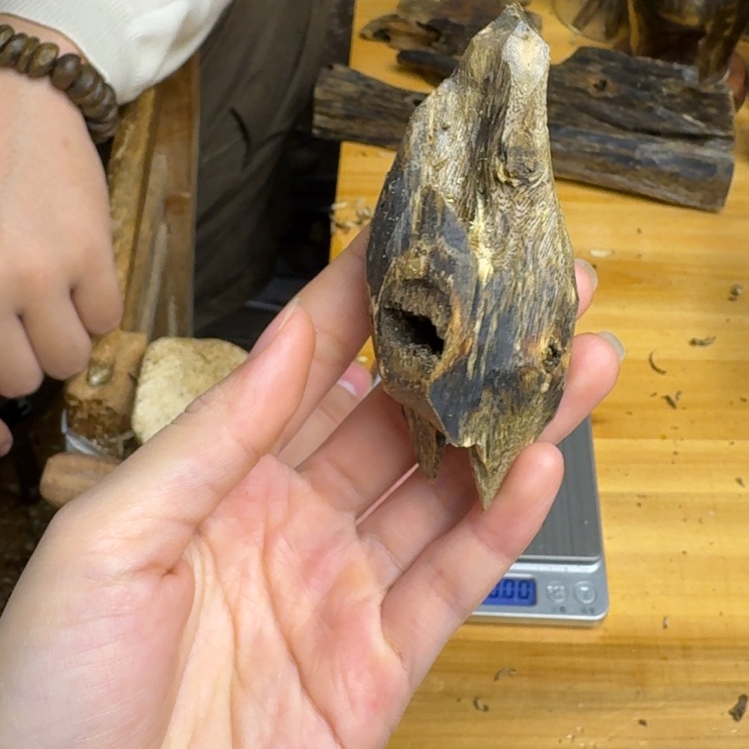 沉香沉香碎屑白棋品种块料23克