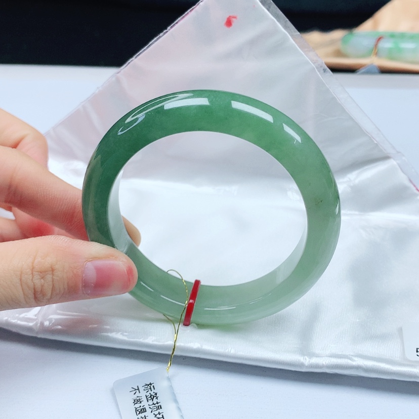 【闪购商品】翡翠手镯未镶嵌天然缅甸a货手镯53