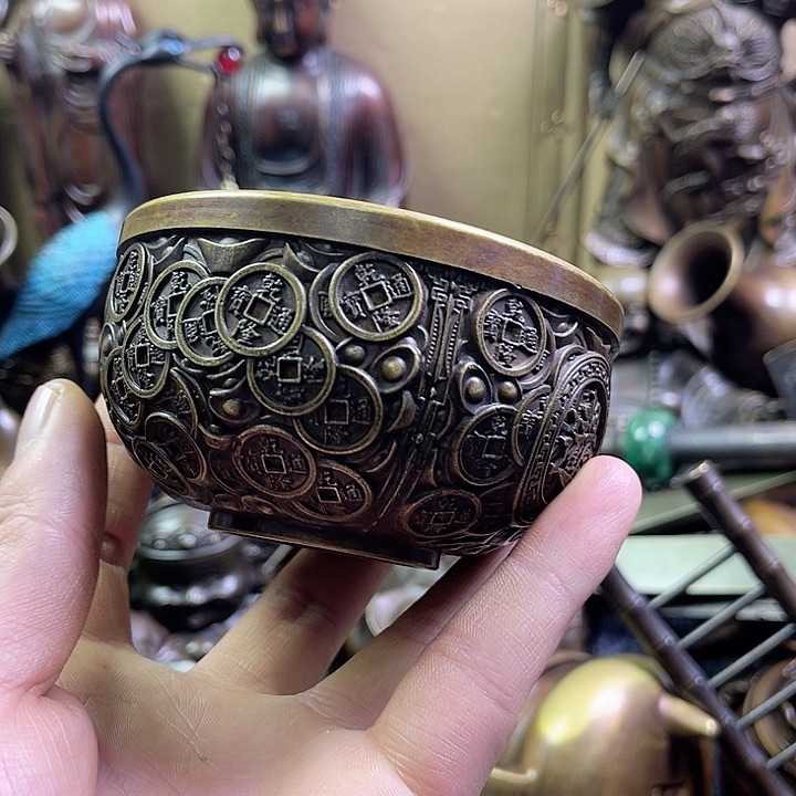 铜器855888558555558888