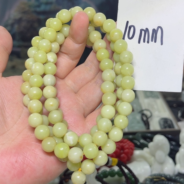 蛇纹石玉颈饰多样性发货未镶嵌