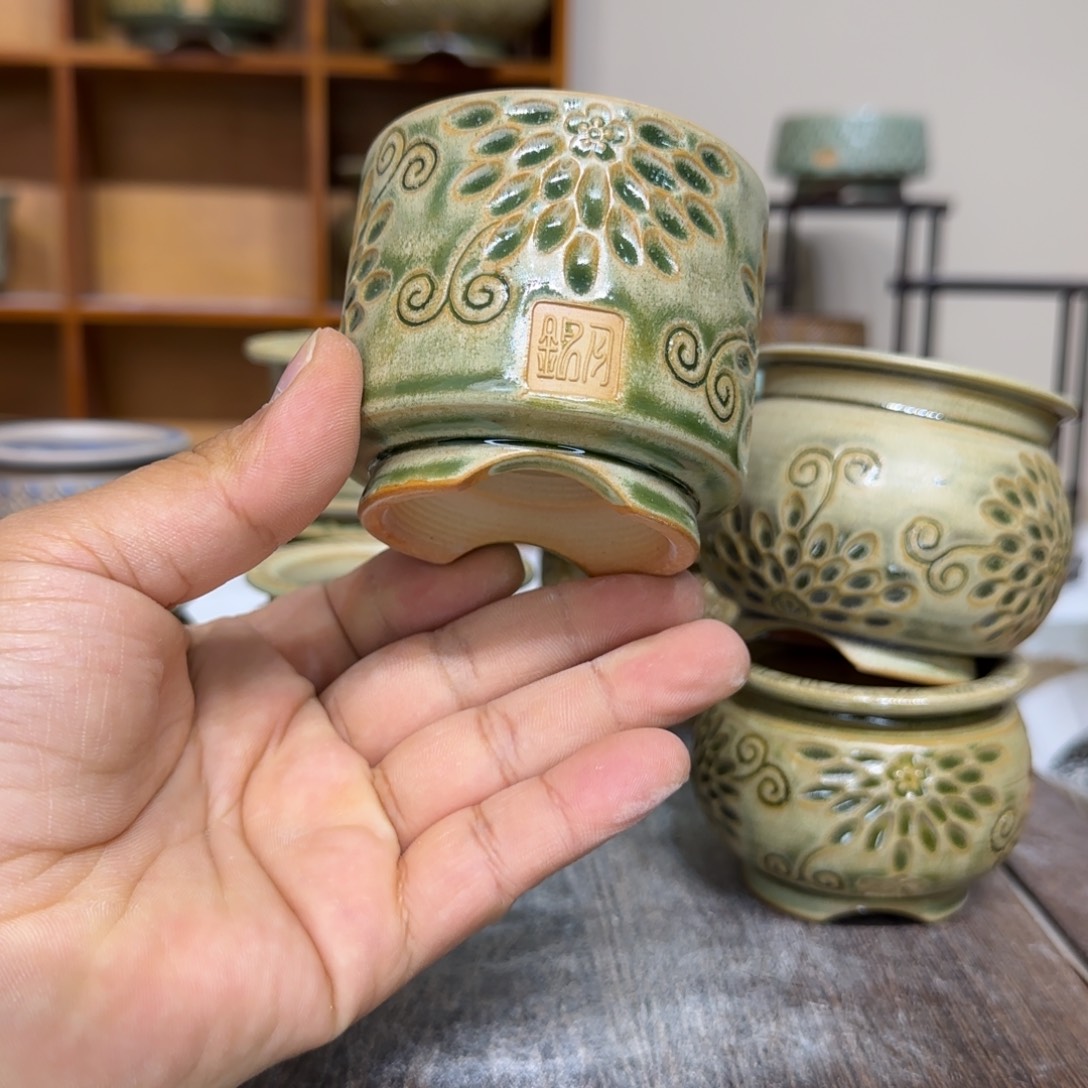 清***远手工花盆 051 内口口径 6.2cm 