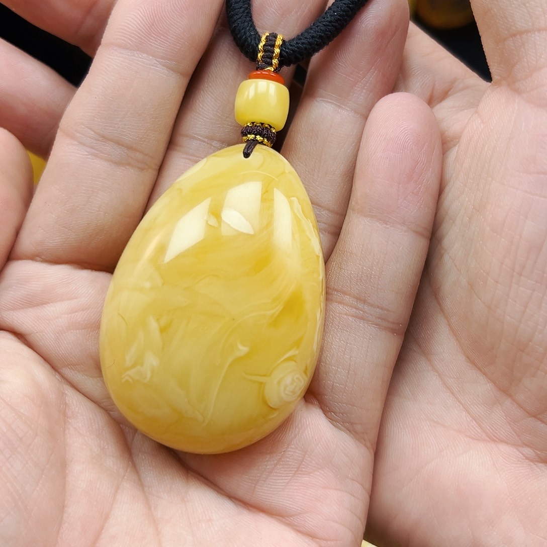 蜜蜡未镶嵌珠宝奇石⭐️**蜜蜡水滴