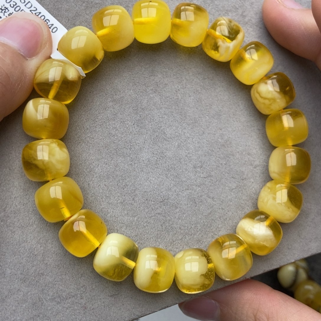 琥珀珠宝奇石未镶嵌蜜蜡微瑕大漏1