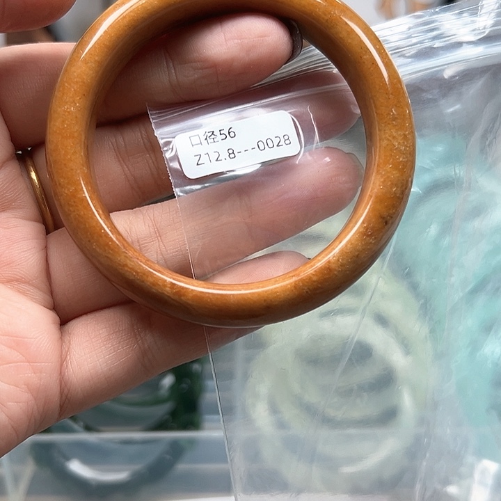 合金蛇纹石玉手镯