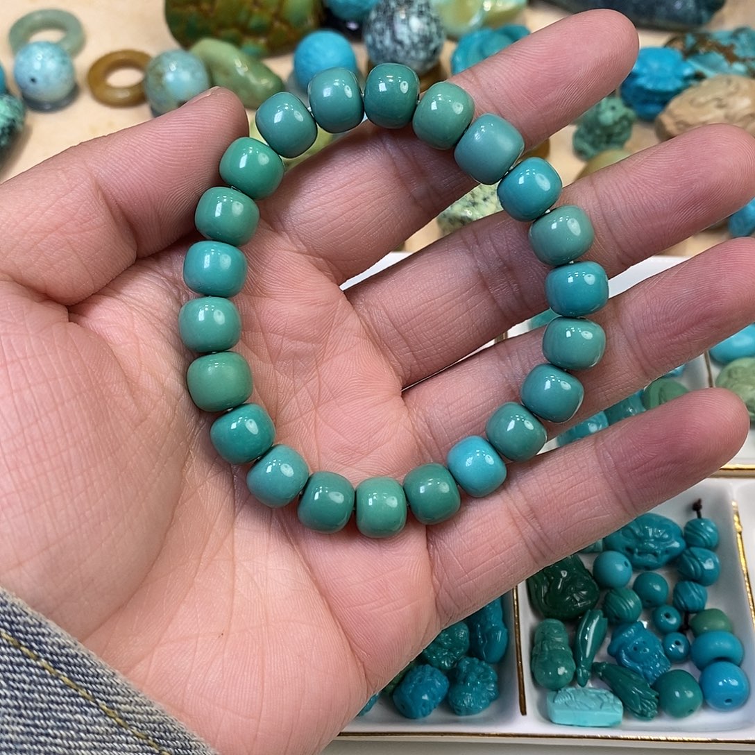 A***生绿松石未镶嵌手串