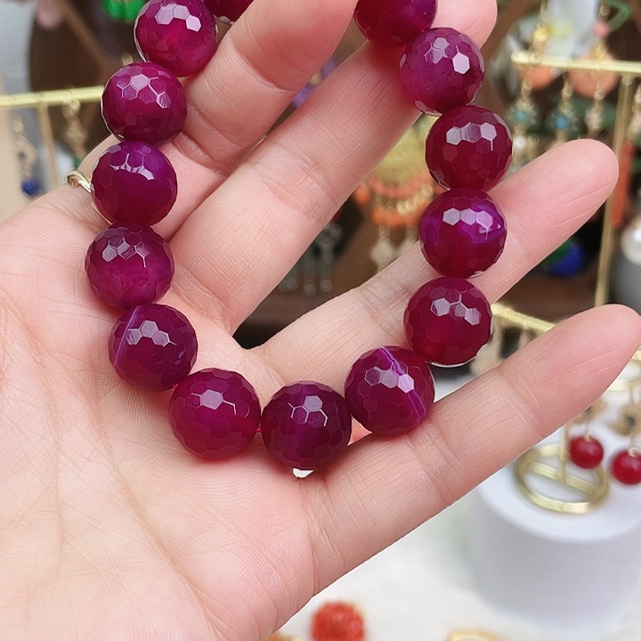 玛瑙/玉髓耳钉合金