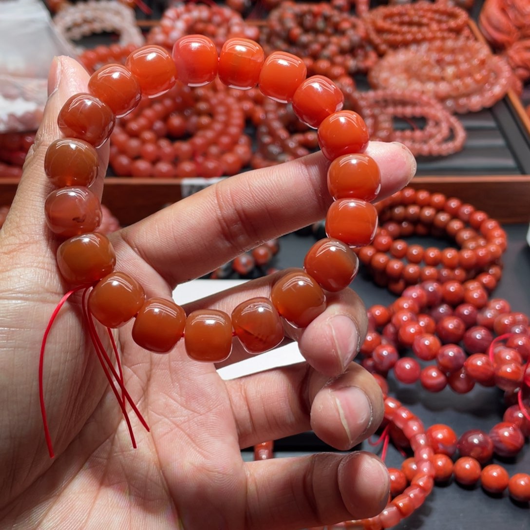 南红玛瑙手链未镶嵌