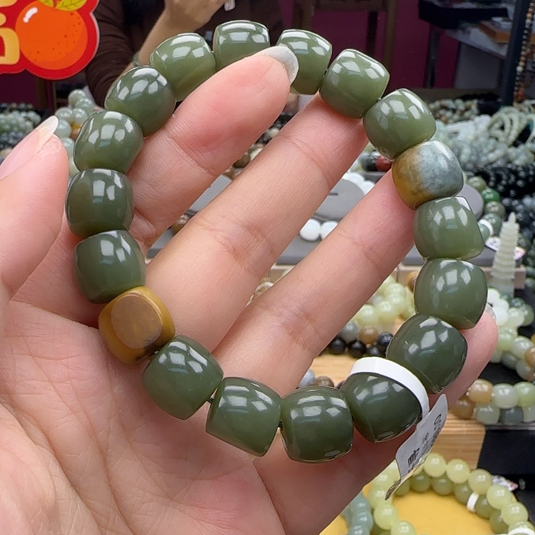 和田玉手链未镶嵌