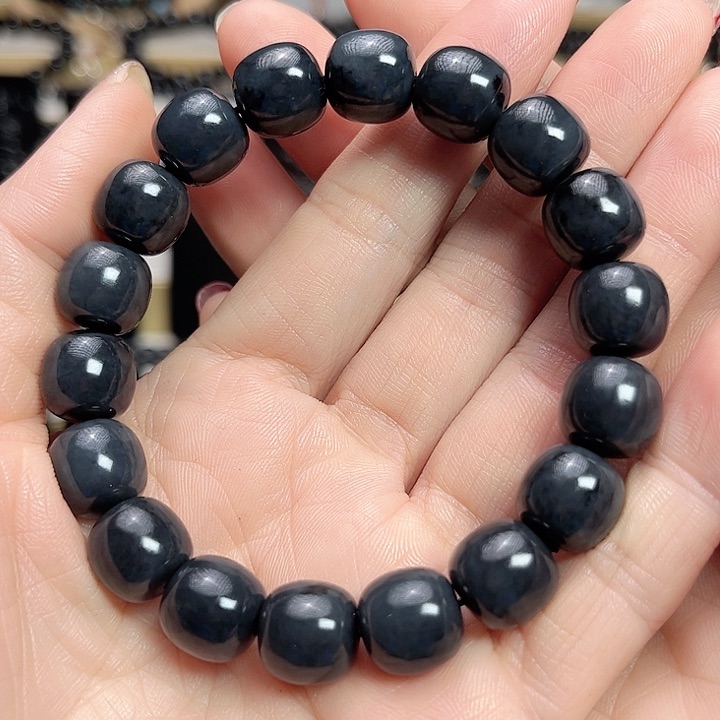 和田玉手链未镶嵌啦12老型福利款