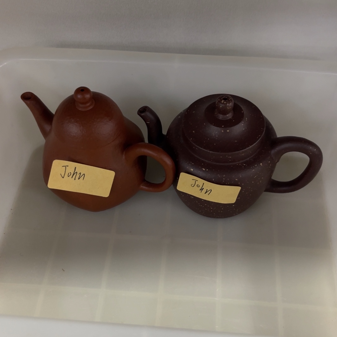 茶壶紫砂J**nJohn兄两个壶