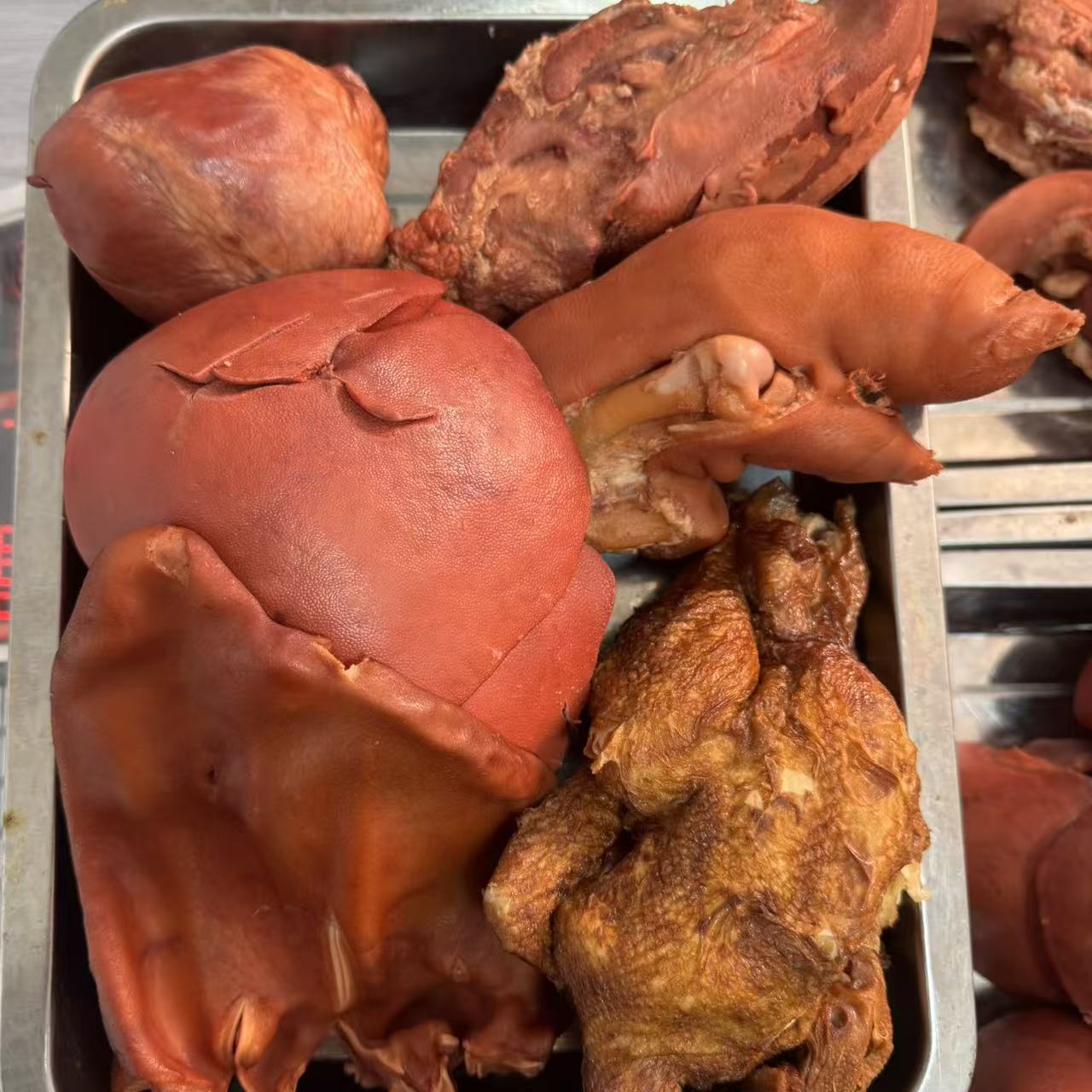 （套餐一）猪蹄 猪耳 猪舌 猪心 扒鸡 猪肝