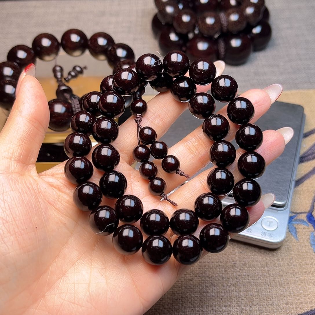 檀香紫檀（小叶紫檀）1.2手持