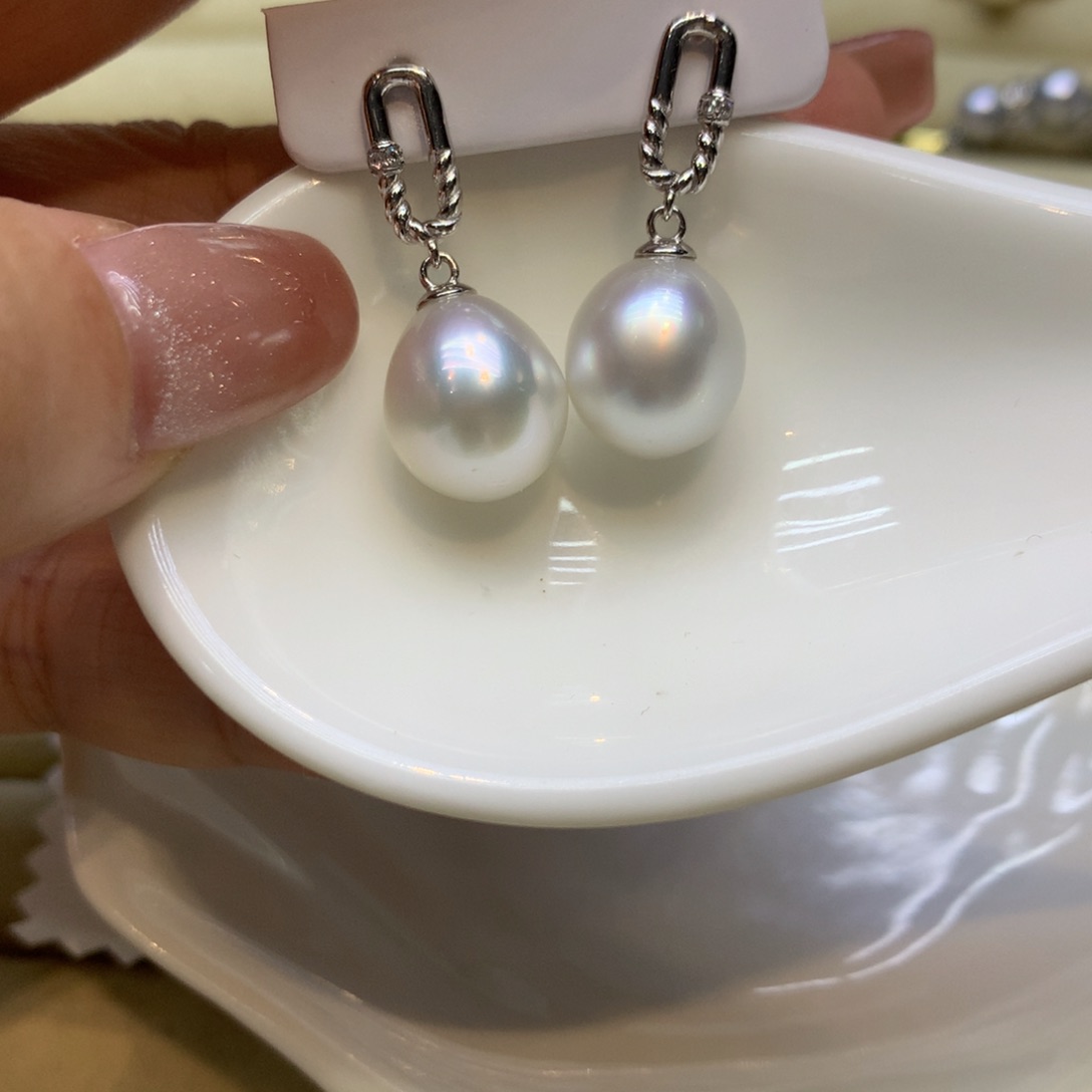 银S925镶嵌耳饰海水珍珠