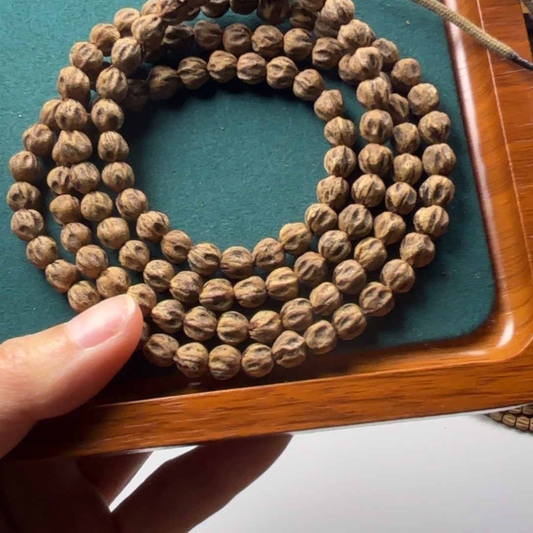 ζ***川柏香籽/百香籽手串原桩尸陀林