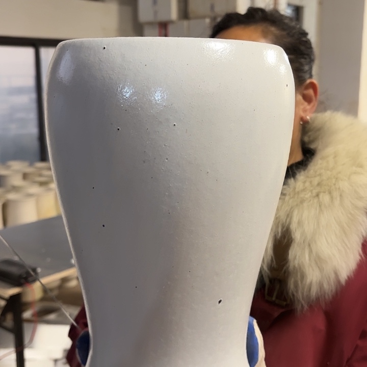 瑕疵高31口19花盆