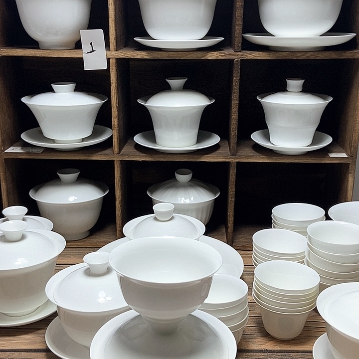 西****骨瓷元宝盖碗盖下约150ml+3压手杯65ml