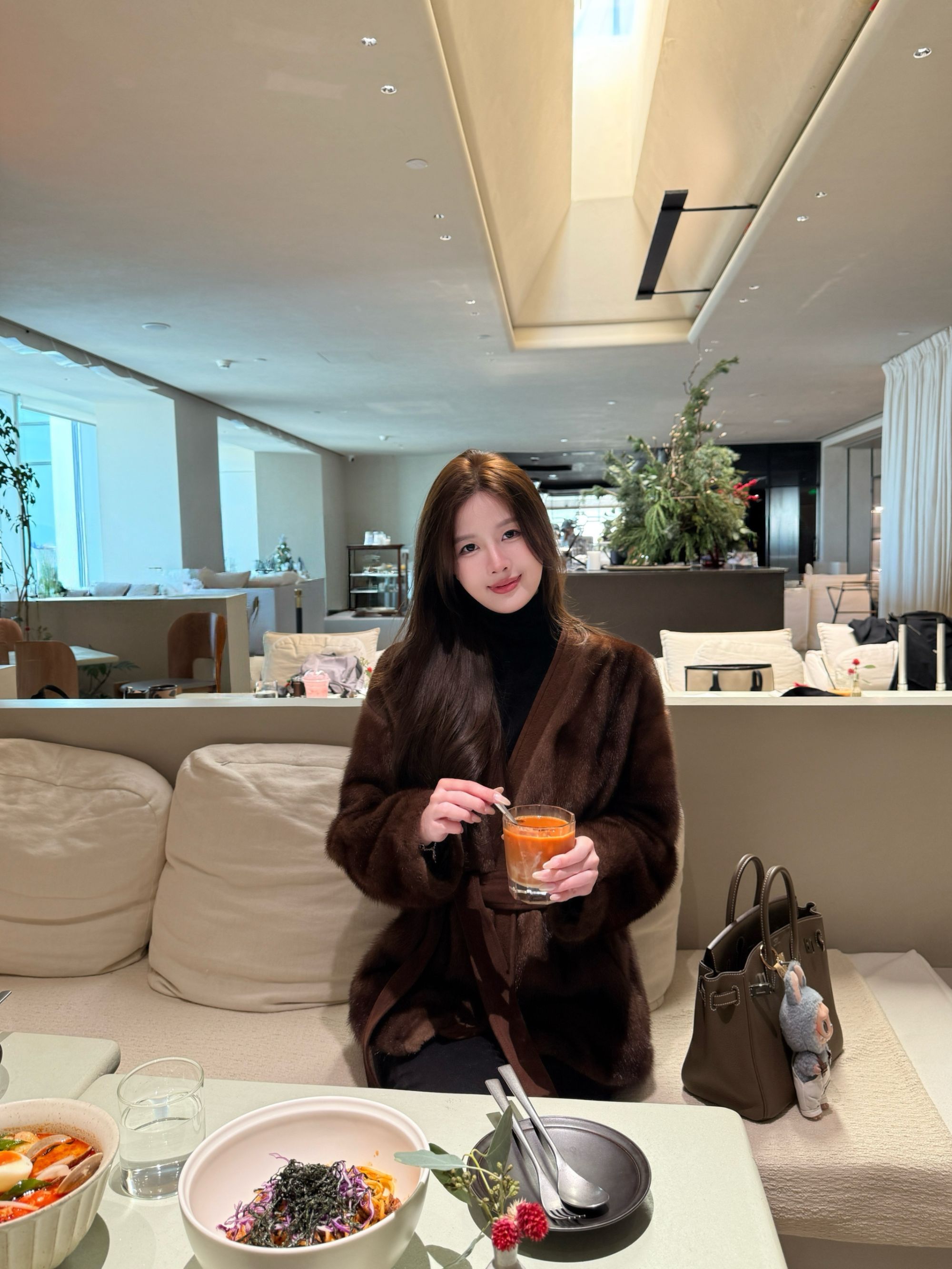 WAN2高定 巴黎栗棕·芬兰saga短一水貂毛皮高级贵奢品质皮草外套