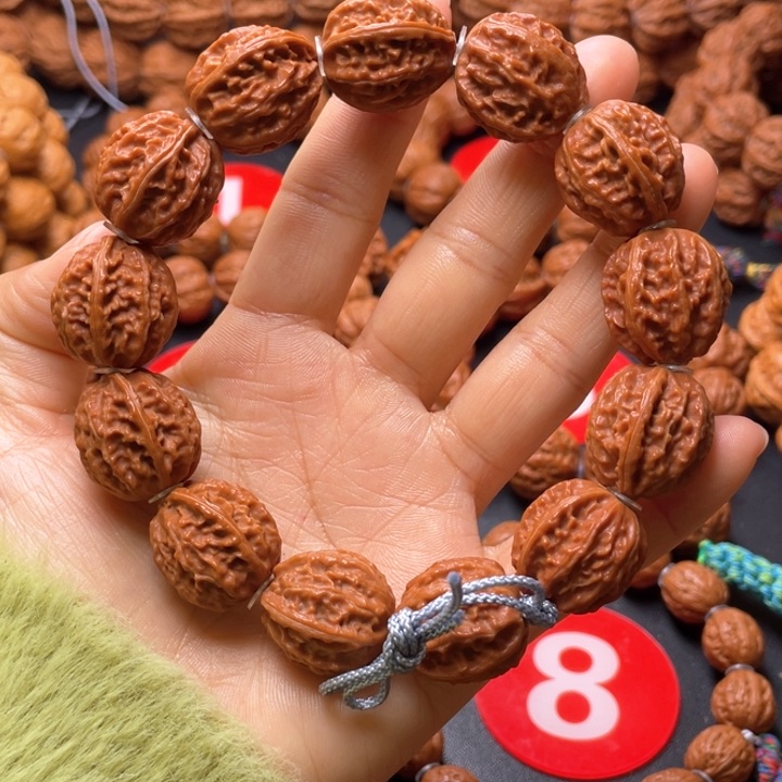 文玩核桃吊坠密纹八棱