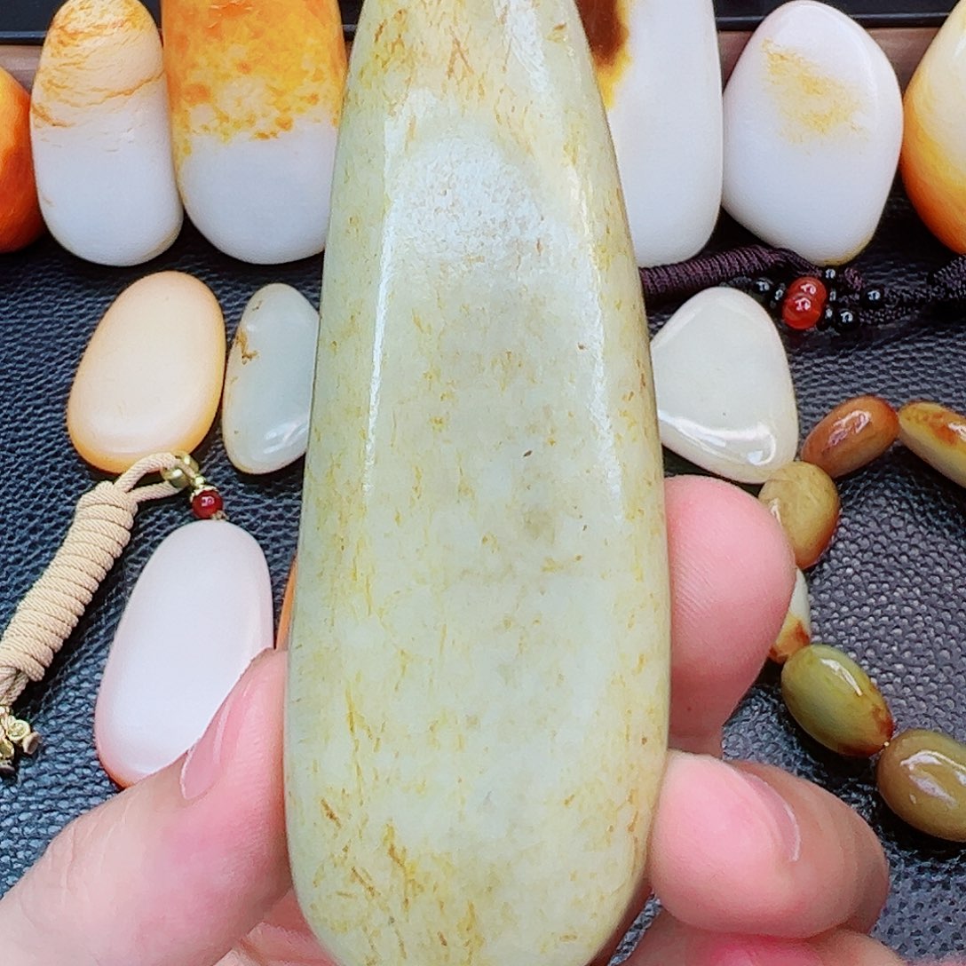 未镶嵌和田玉挂件