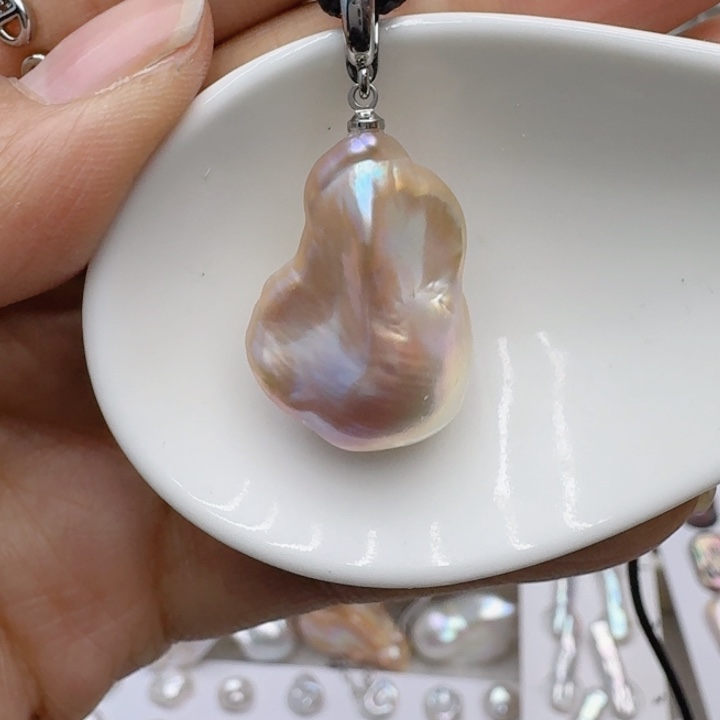 淡水珍珠未镶嵌颈饰