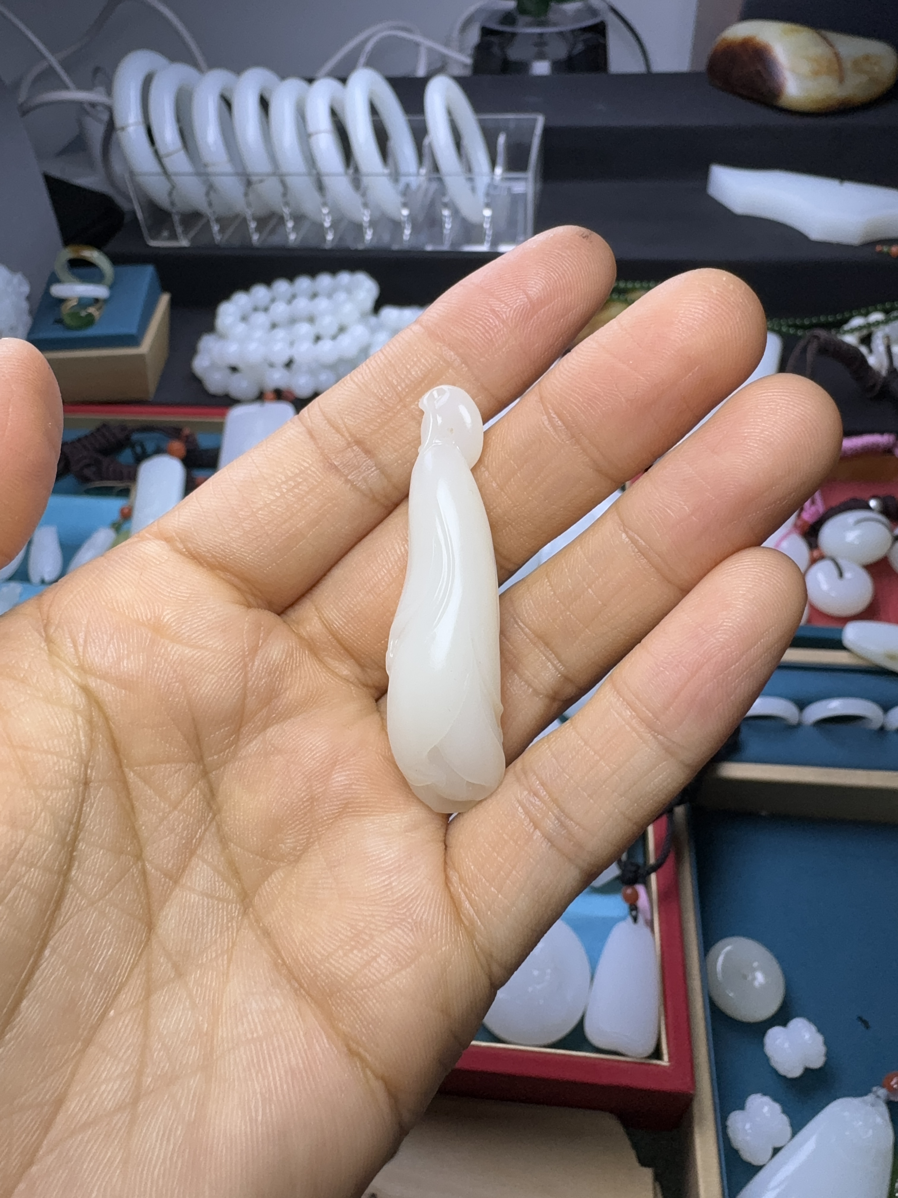 和田玉白玉玉兰花