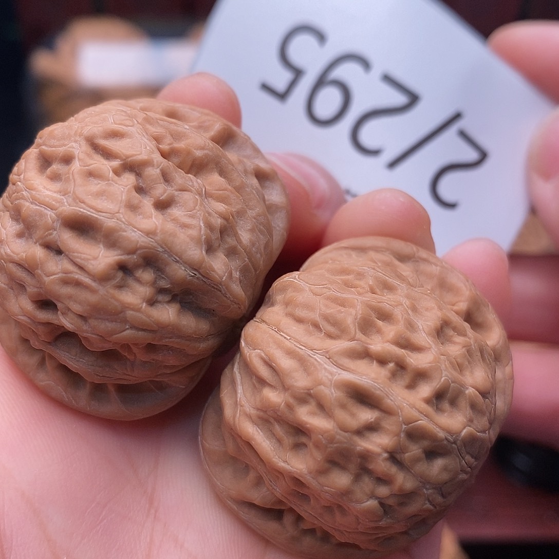 文玩核桃把件37铁锤妹妹 