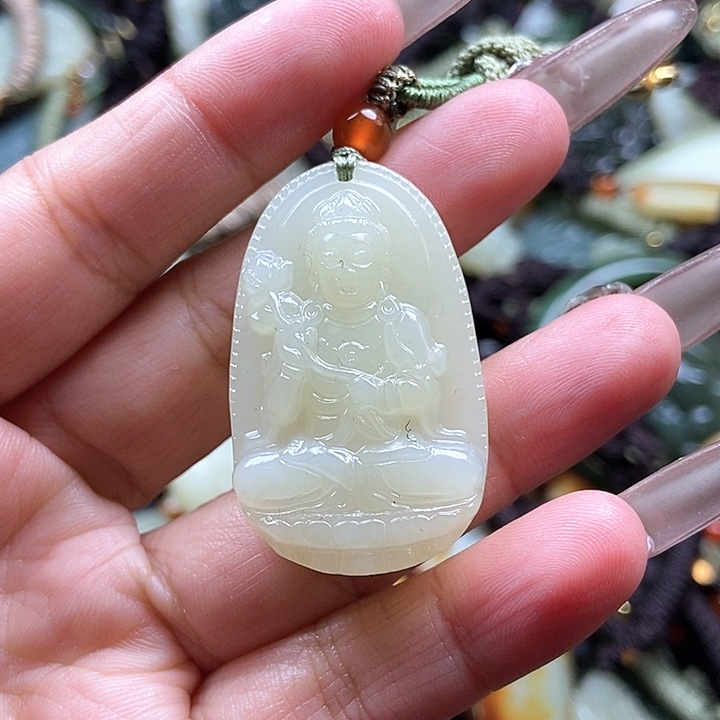 和田玉颈饰未镶嵌