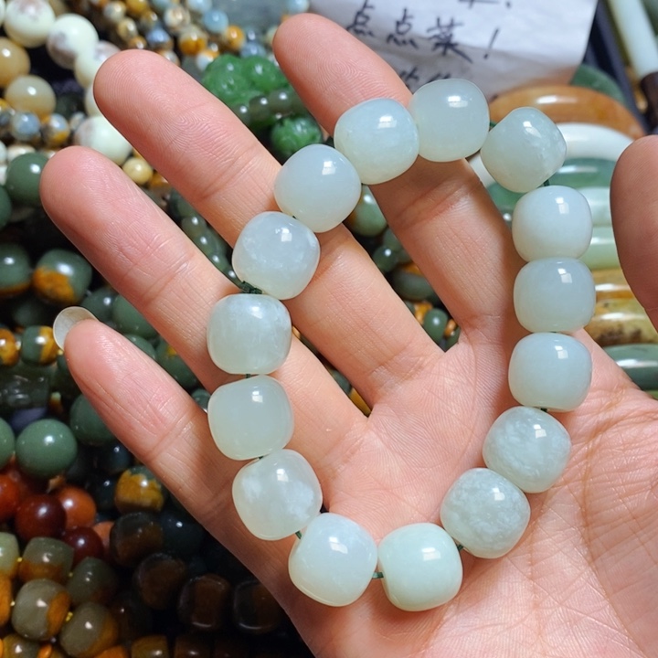 蛇纹石玉手链未镶嵌