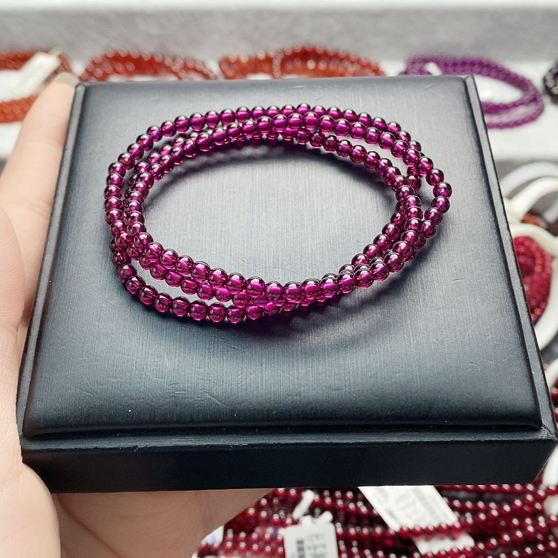 石榴石（紫牙乌）手链未镶嵌3.8mm巴西紫