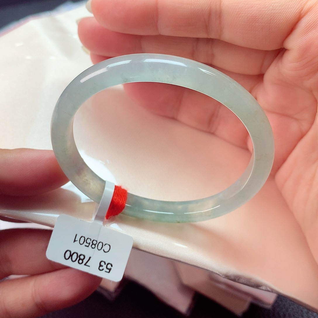 翡翠手镯（贵妃镯）未镶嵌天然缅甸A货翡翠（起光）