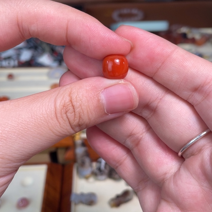 南红玛瑙未镶嵌颈饰3