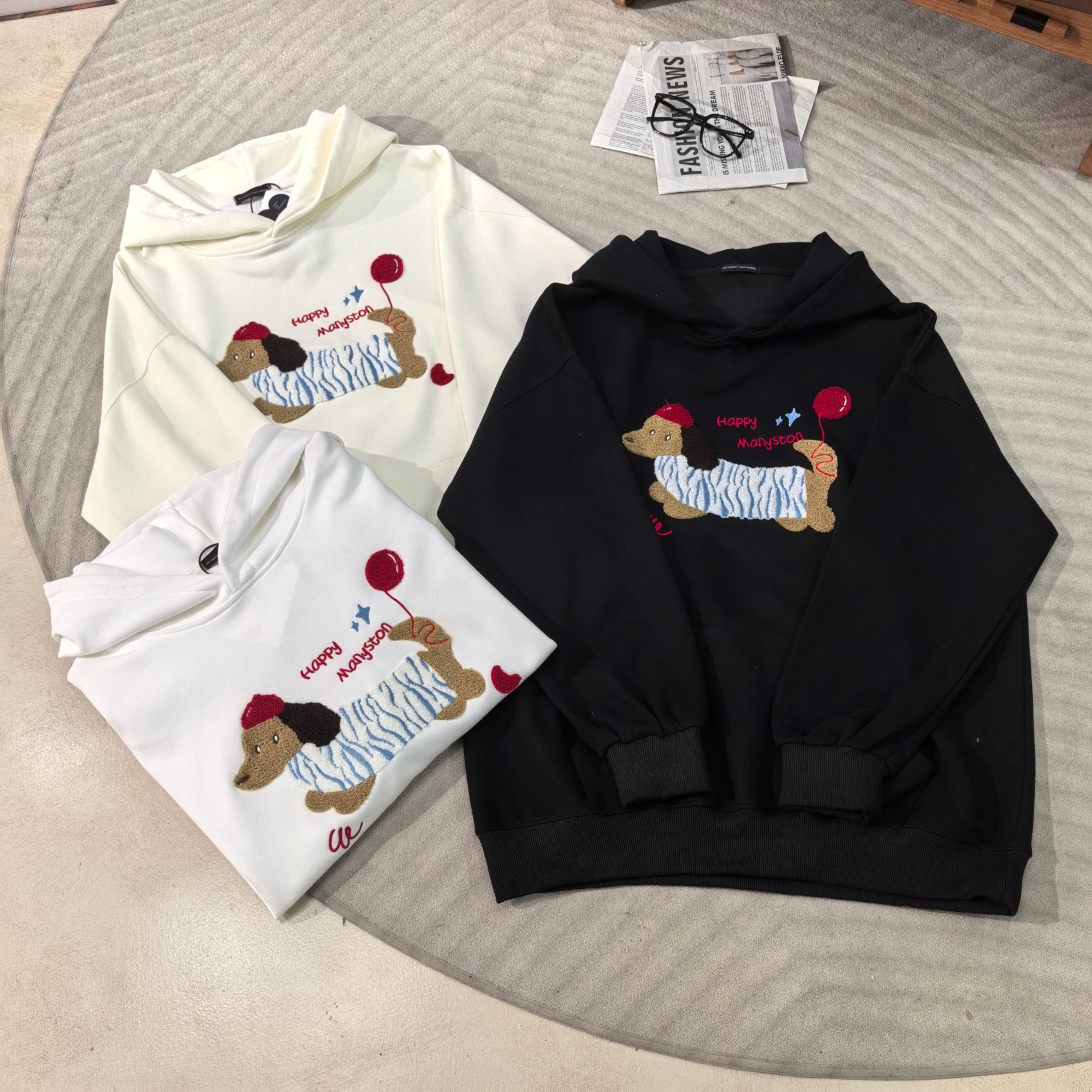 G衣长72    7007【小狗开会】卫衣