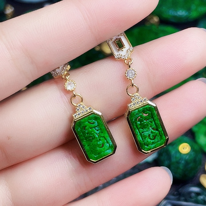 翡翠银S925镶嵌颈饰多样性