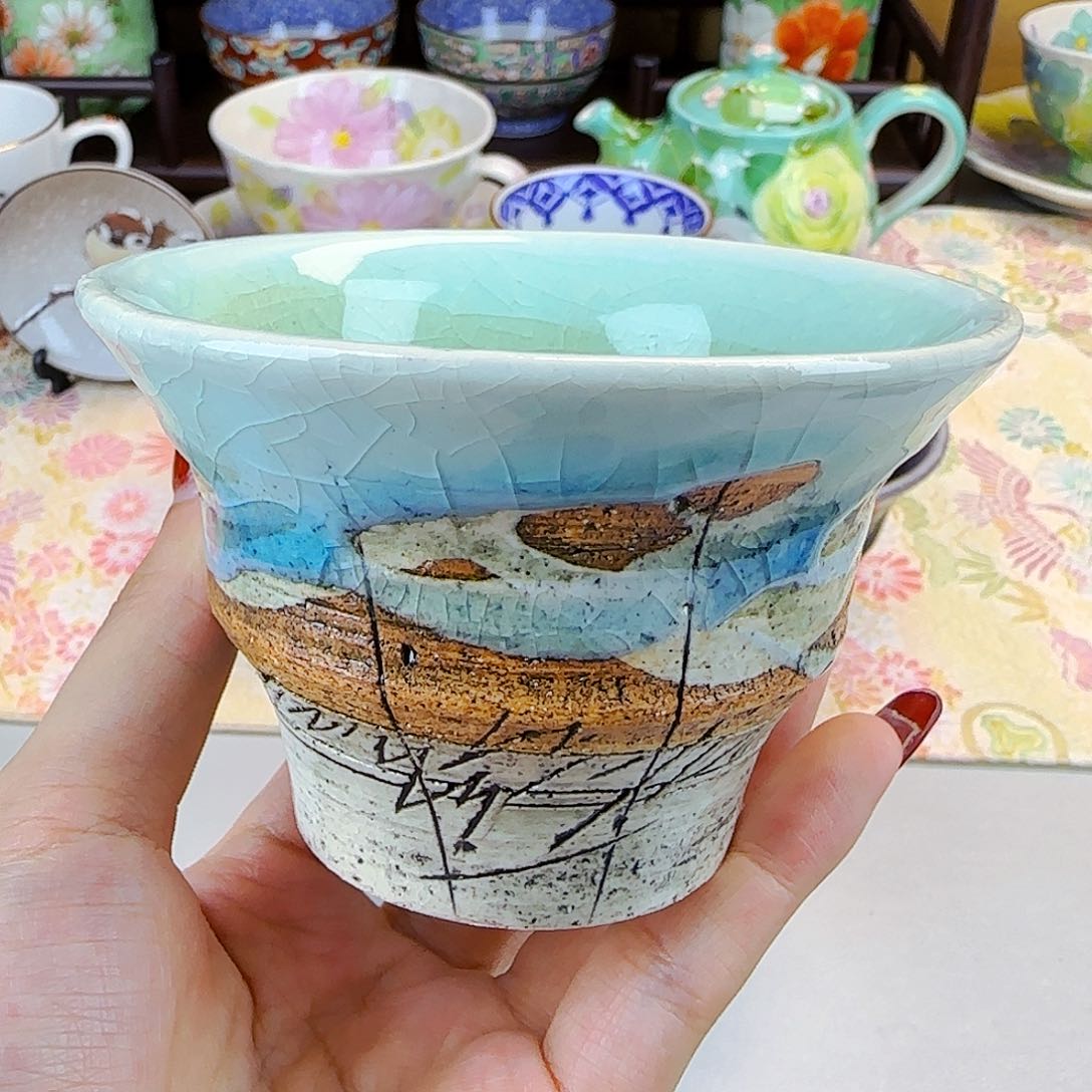 他家瓷器茶具真美！