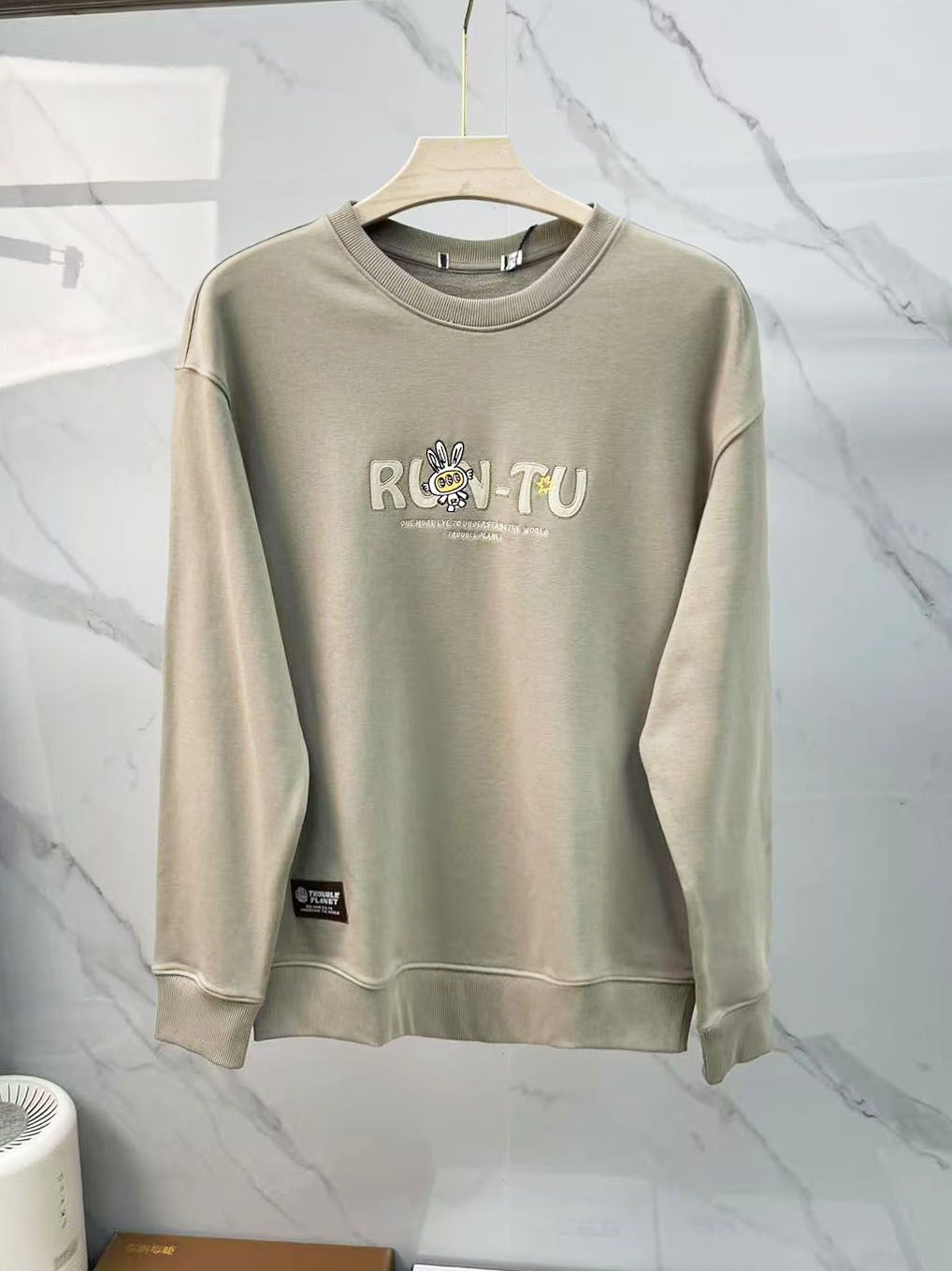 春秋新款圆领卫衣撤柜印花立体宽松百搭男装套头长袖上衣男033