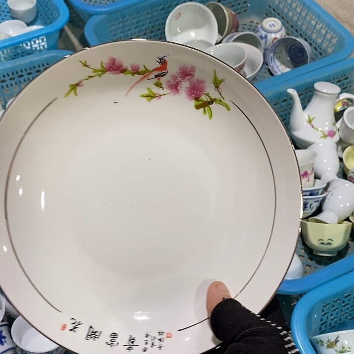 陶景德镇陶瓷学院院长等荣誉称号等