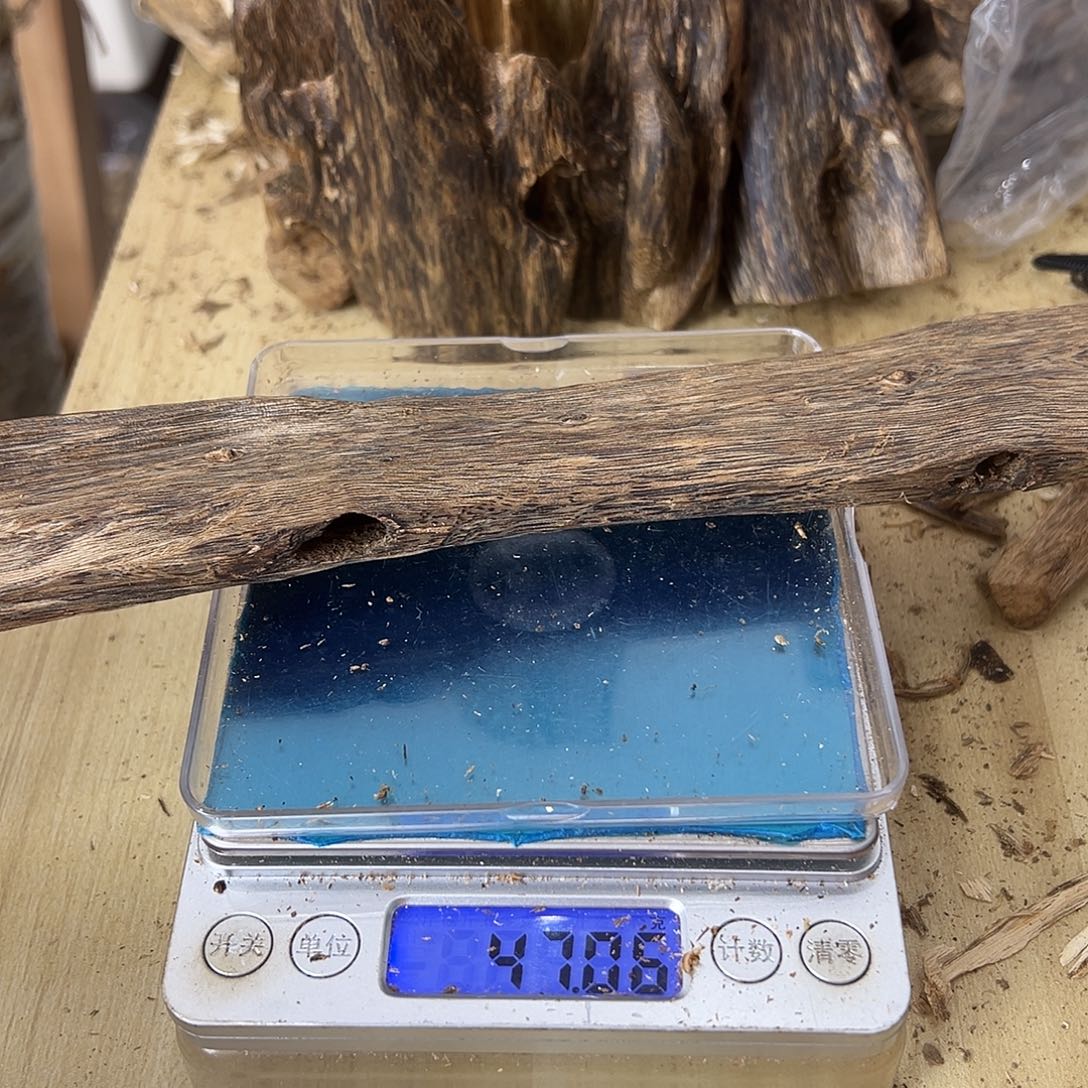 香料绿奇楠虫漏47克乌身