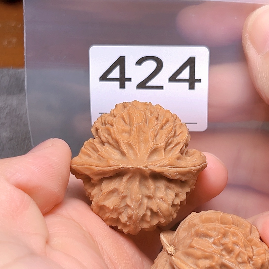 文玩核桃吊坠43宫灯