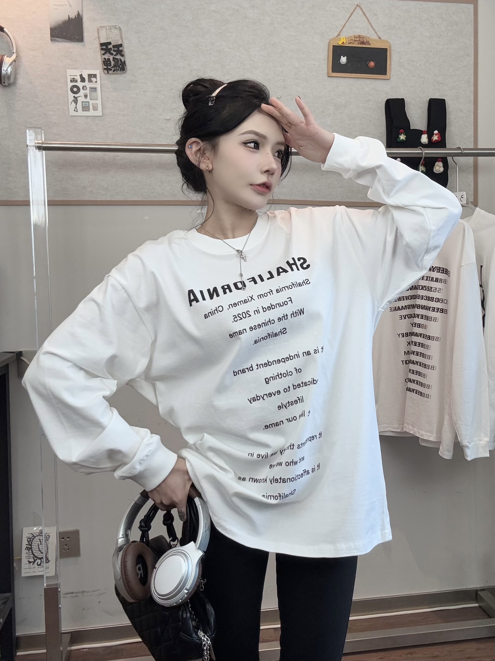 uu穿搭纯棉新款长袖打底外穿都可以字母款白色时尚休闲百搭宽松